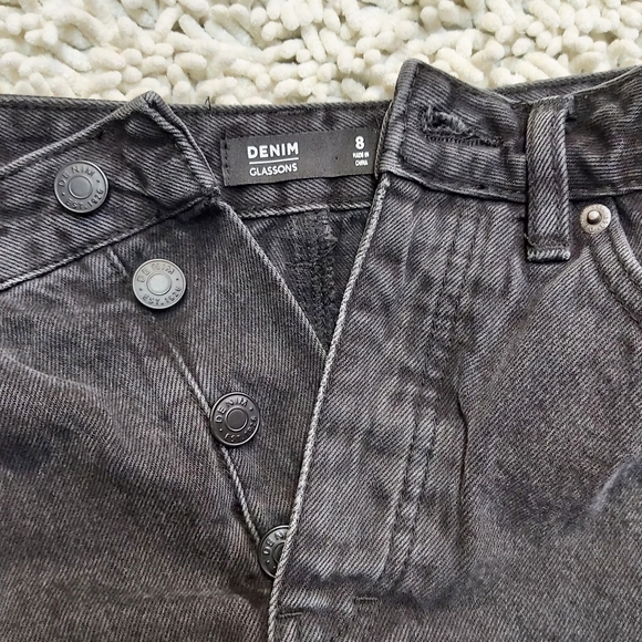 Glassons black denim skirt- size 8 - Picture 2 of 5